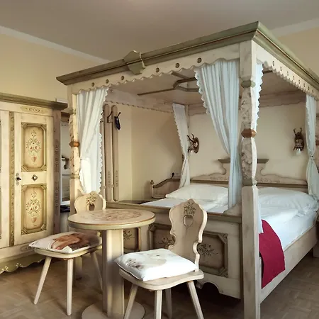 Bed & Breakfast Adlerhof