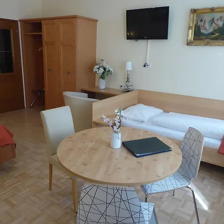 Bed & Breakfast Adlerhof